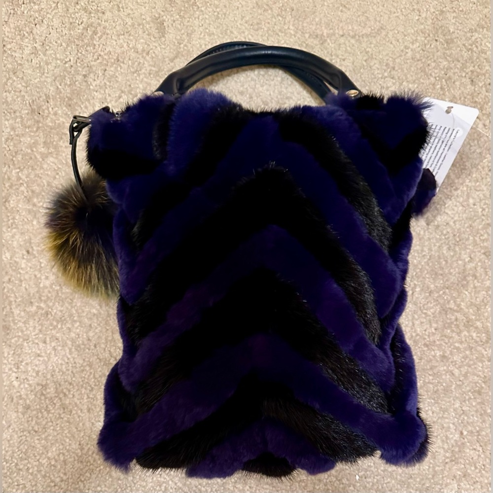 Boutique Mink & Fox Fur Crossbody - Picture 5 of 9